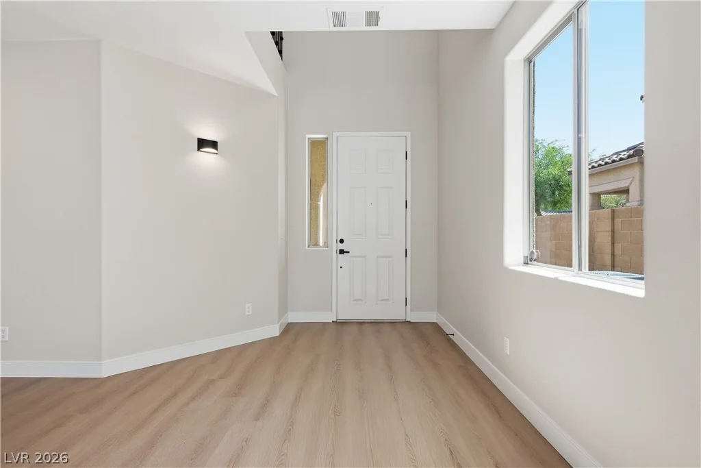 3440 Bella Viera, Las Vegas, NV 89141