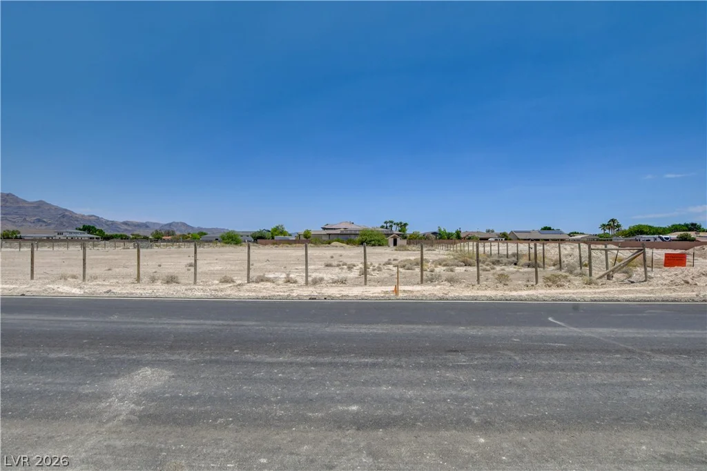 6465 Meisenheimer, Las Vegas, NV 89131