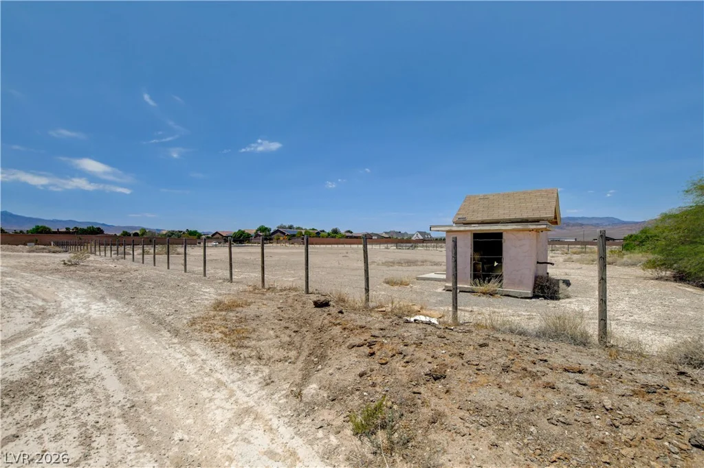 6465 Meisenheimer, Las Vegas, NV 89131