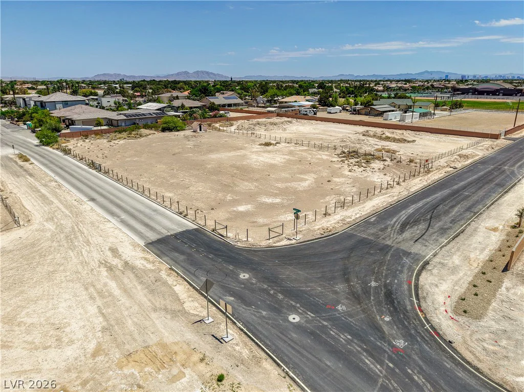 6465 Meisenheimer, Las Vegas, NV 89131