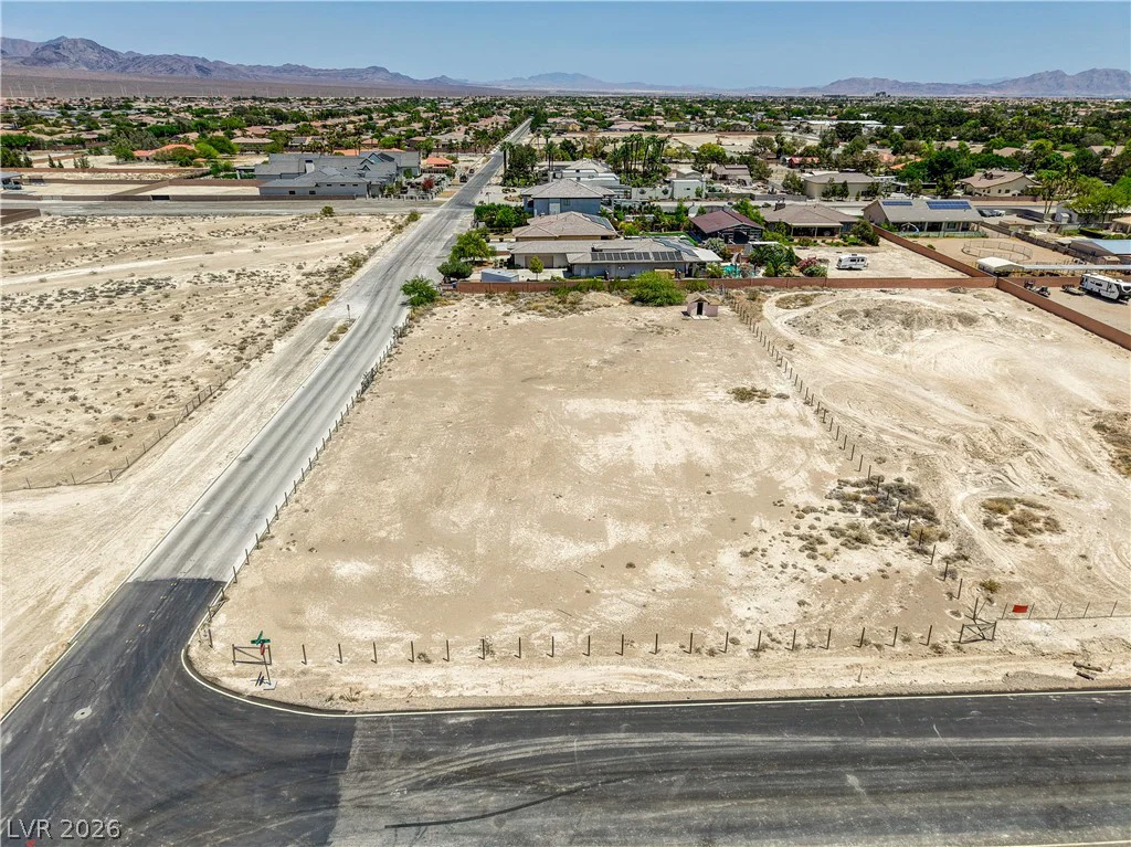 6465 Meisenheimer, Las Vegas, NV 89131