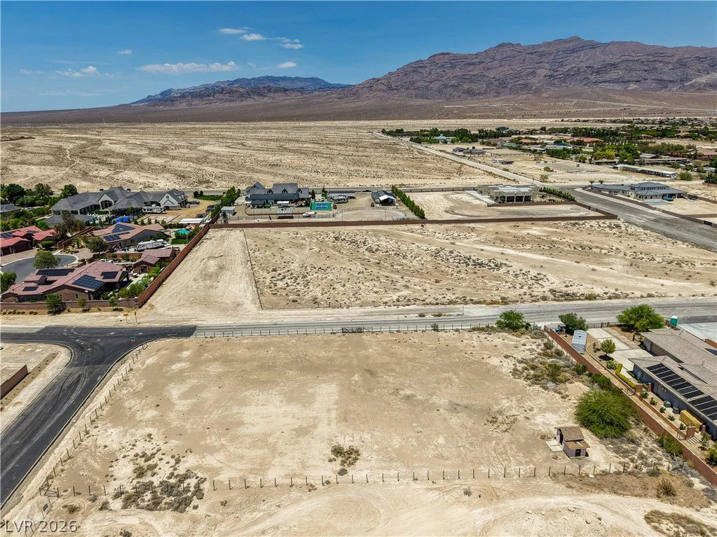 6465 Meisenheimer, Las Vegas, NV 89131