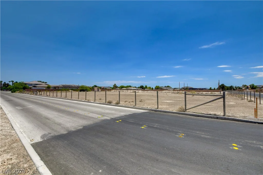 6465 Meisenheimer, Las Vegas, NV 89131