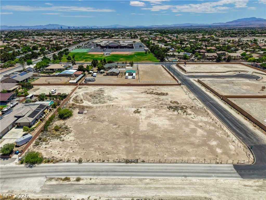 6465 Meisenheimer, Las Vegas, NV 89131