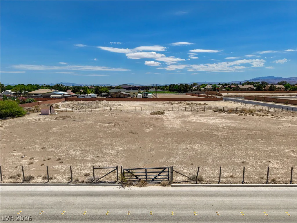 6465 Meisenheimer, Las Vegas, NV 89131