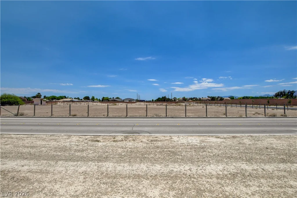 6465 Meisenheimer, Las Vegas, NV 89131