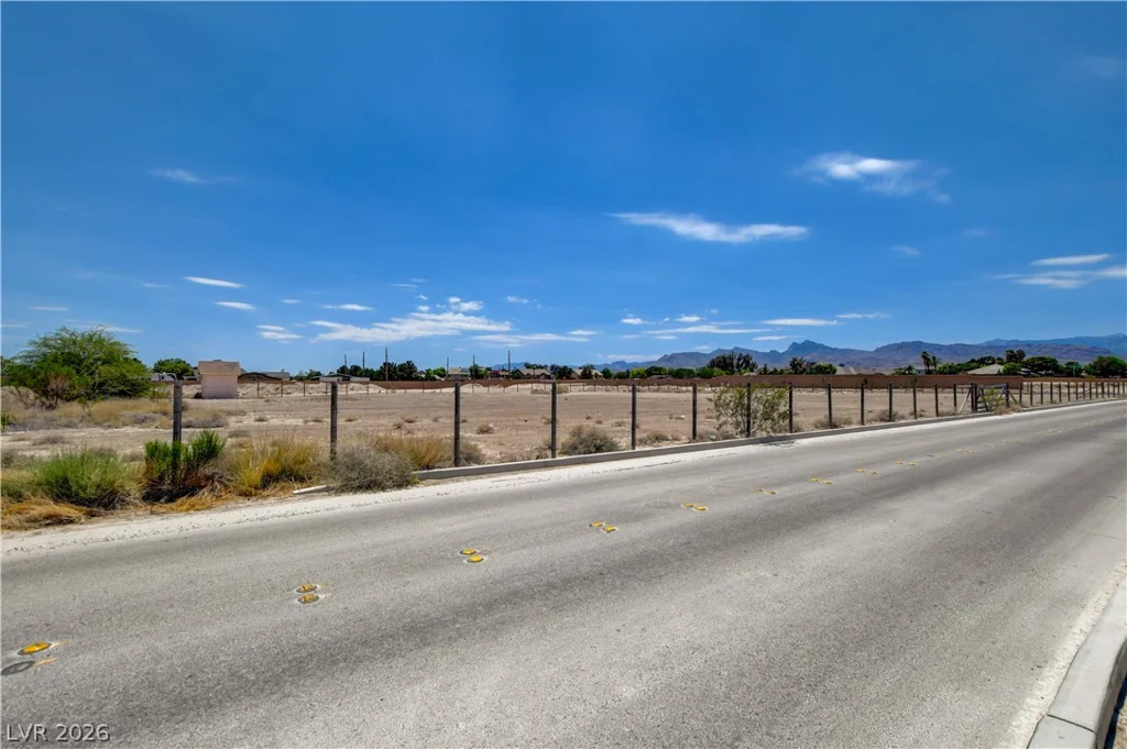 6465 Meisenheimer, Las Vegas, NV 89131