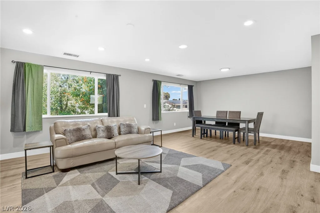4401 Parkchester, Las Vegas, NV 89108
