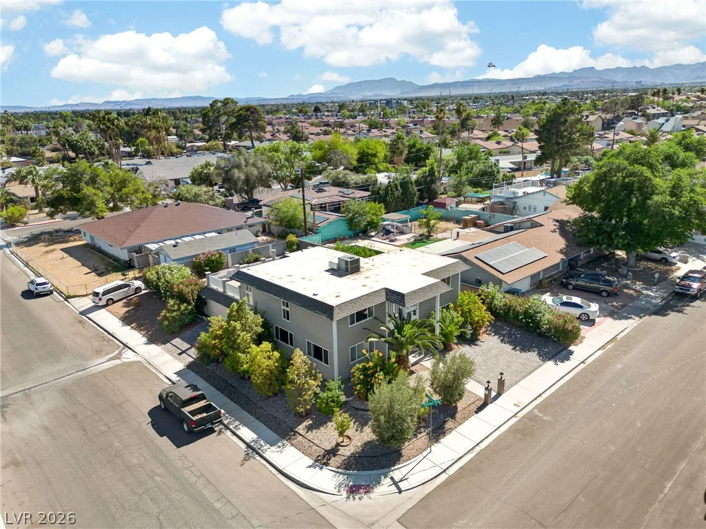 4401 Parkchester, Las Vegas, NV 89108