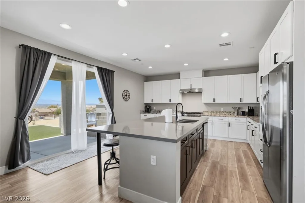 724 Naples, Henderson, NV 89015