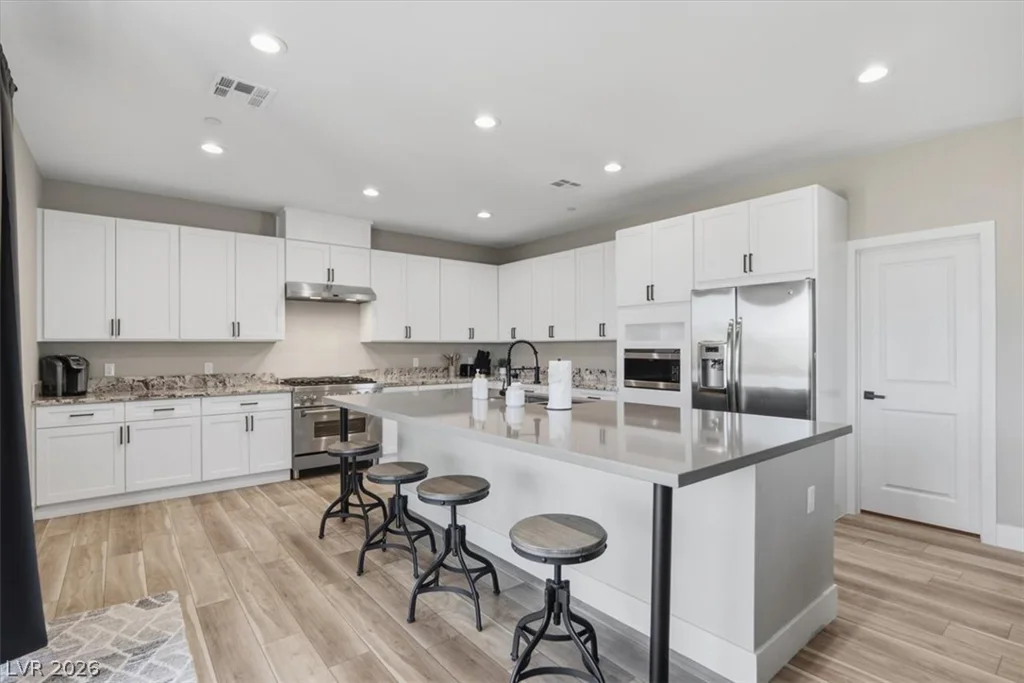 724 Naples, Henderson, NV 89015