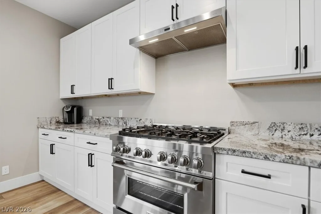 724 Naples, Henderson, NV 89015