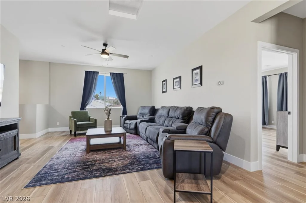 724 Naples, Henderson, NV 89015
