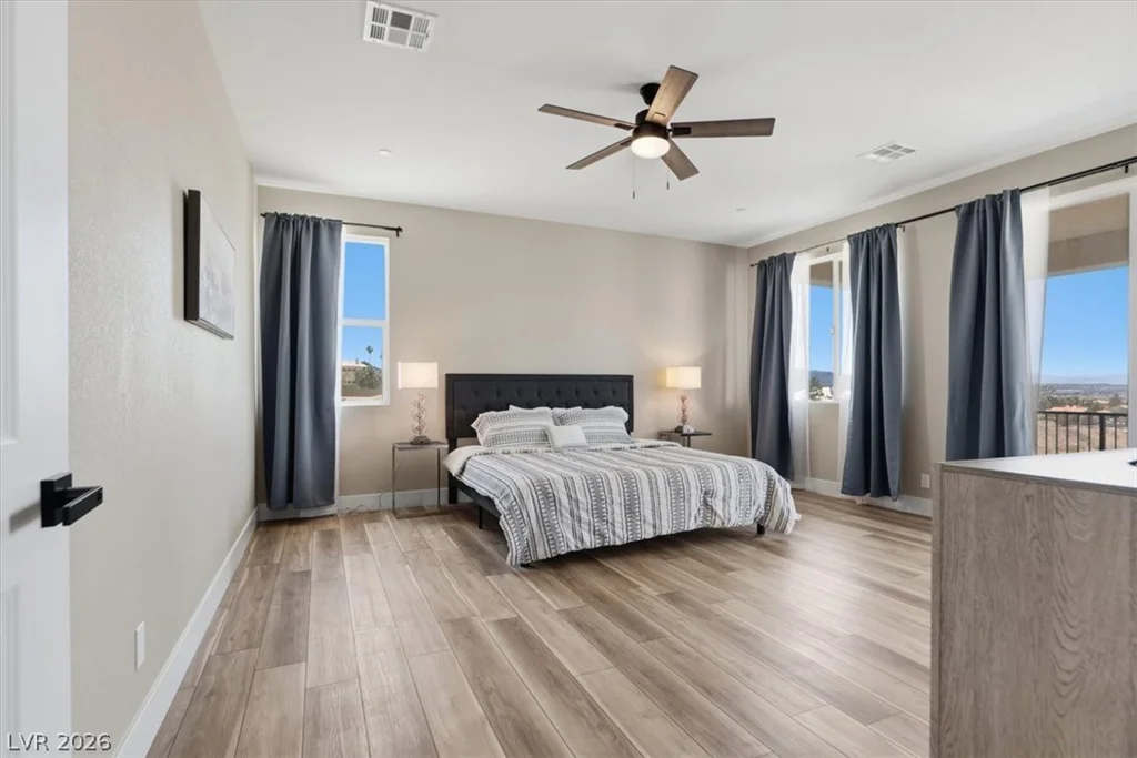 724 Naples, Henderson, NV 89015