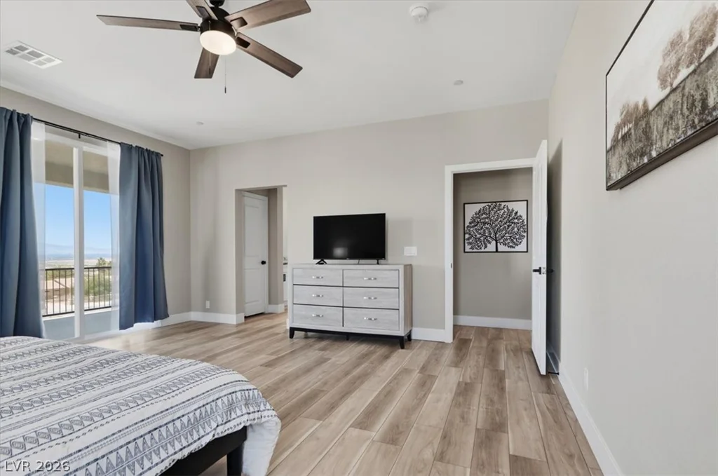 724 Naples, Henderson, NV 89015