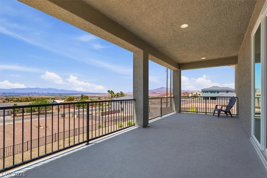 724 Naples, Henderson, NV 89015