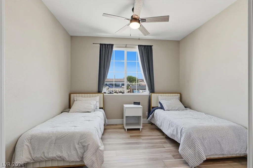 724 Naples, Henderson, NV 89015
