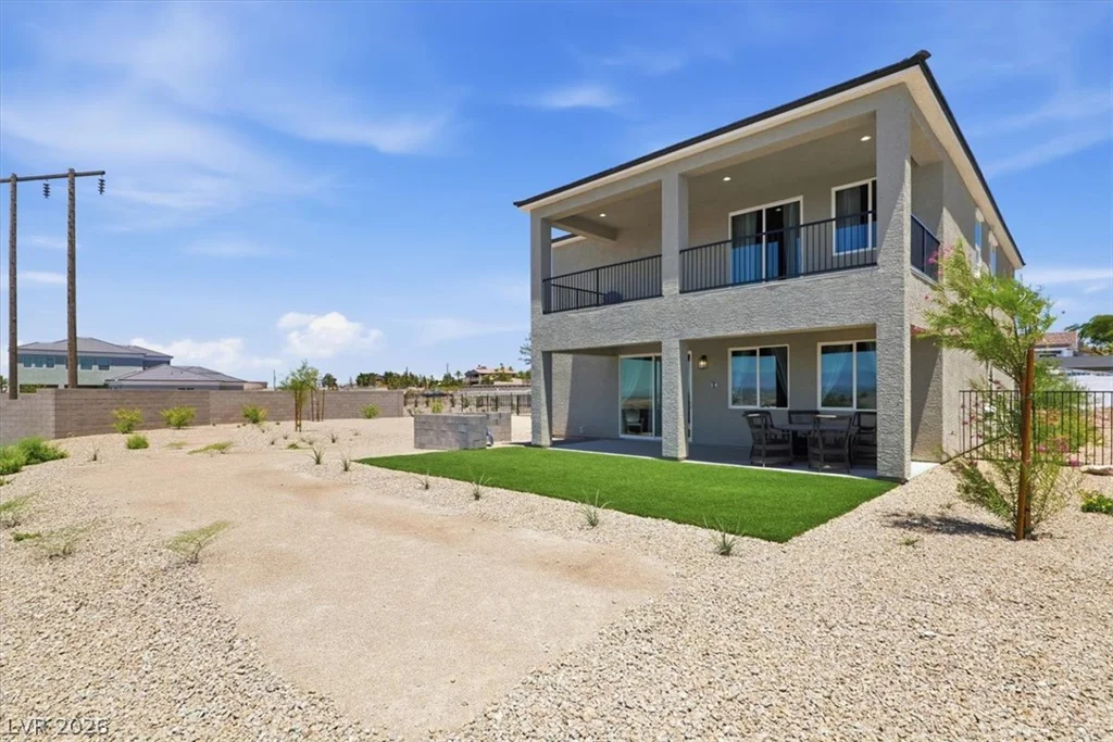 724 Naples, Henderson, NV 89015