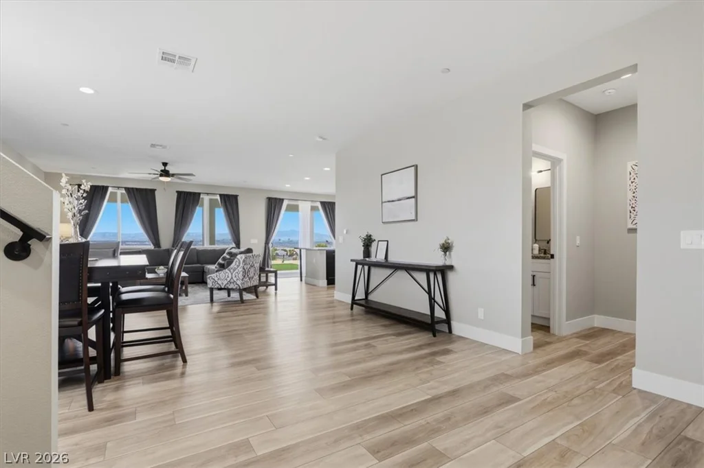 724 Naples, Henderson, NV 89015