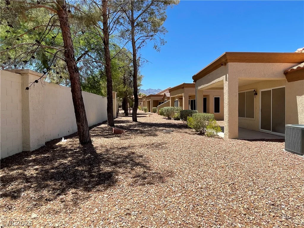 8673 Prairie Hill, Las Vegas, NV 89134