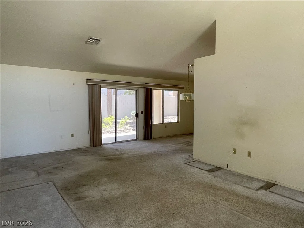 8673 Prairie Hill, Las Vegas, NV 89134