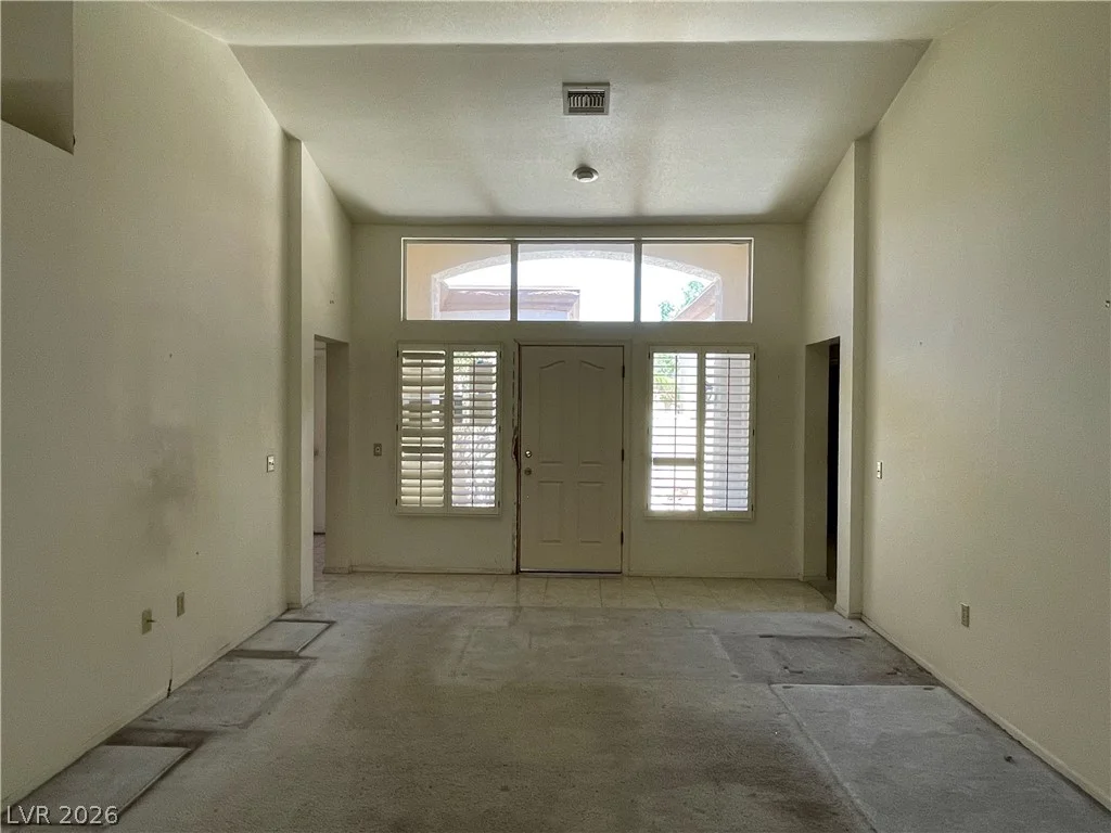 8673 Prairie Hill, Las Vegas, NV 89134