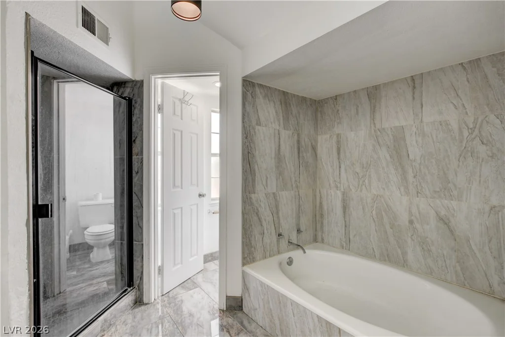 4049 Chalfont, Las Vegas, NV 89121