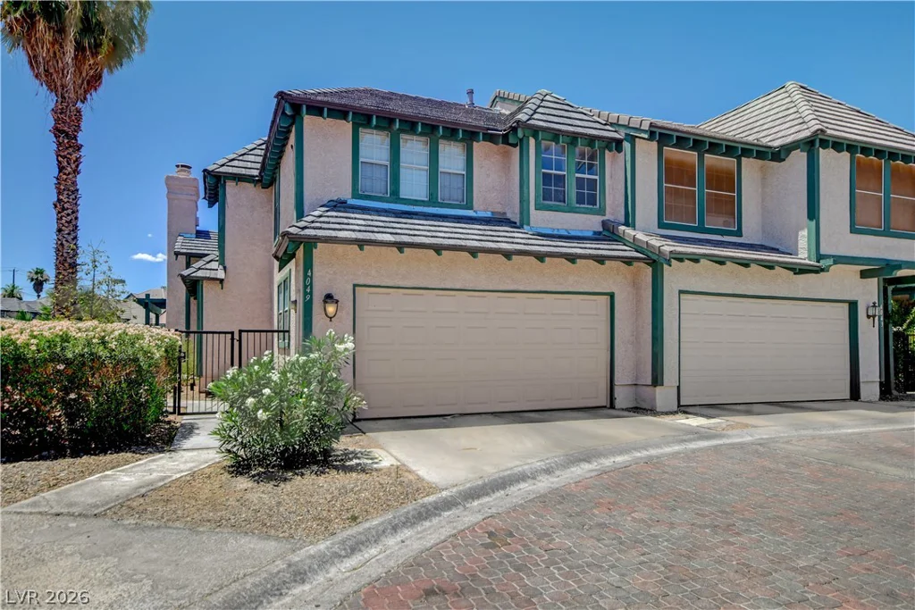 4049 Chalfont, Las Vegas, NV 89121