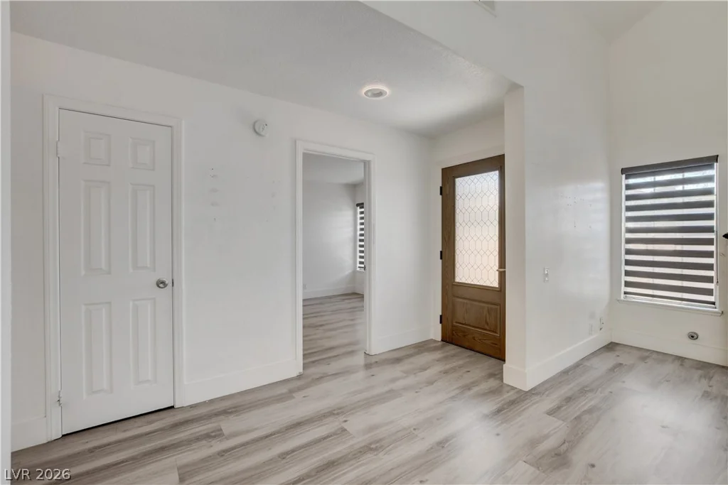 4049 Chalfont, Las Vegas, NV 89121