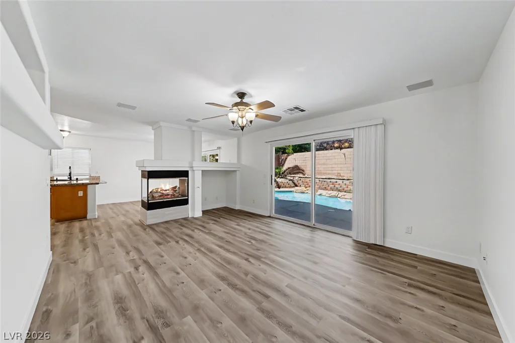 7553 TREASURE CHEST, Las Vegas, NV 89139