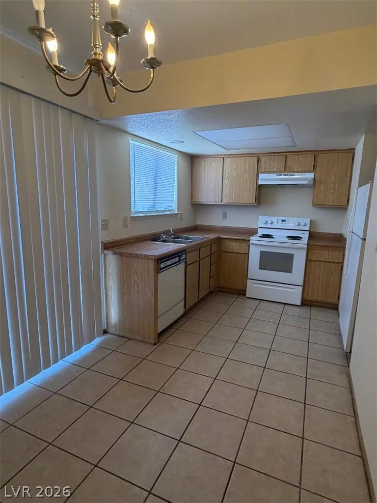2201 Mars, North Las Vegas, NV 89030