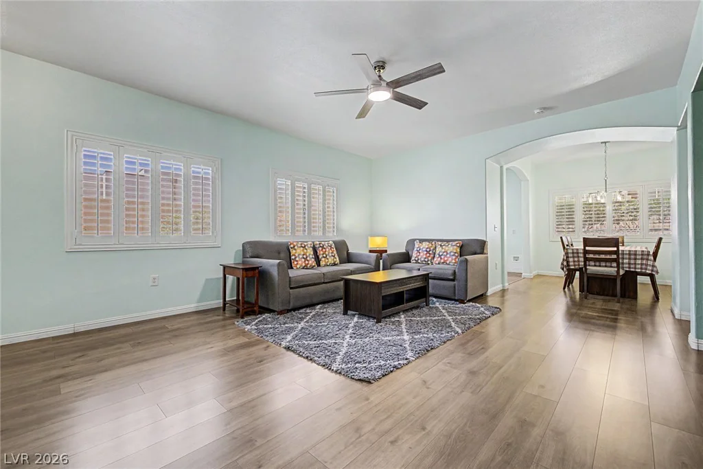 2153 Quarry Ridge, Las Vegas, NV 89117