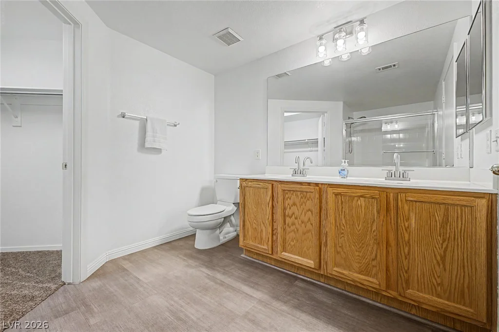 2153 Quarry Ridge, Las Vegas, NV 89117