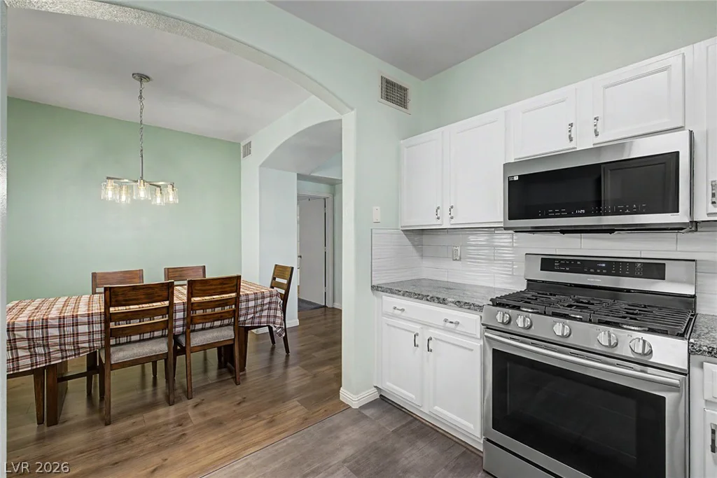 2153 Quarry Ridge, Las Vegas, NV 89117