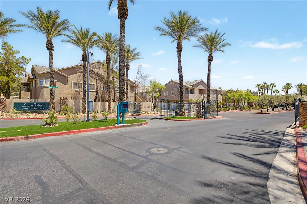 2153 Quarry Ridge, Las Vegas, NV 89117