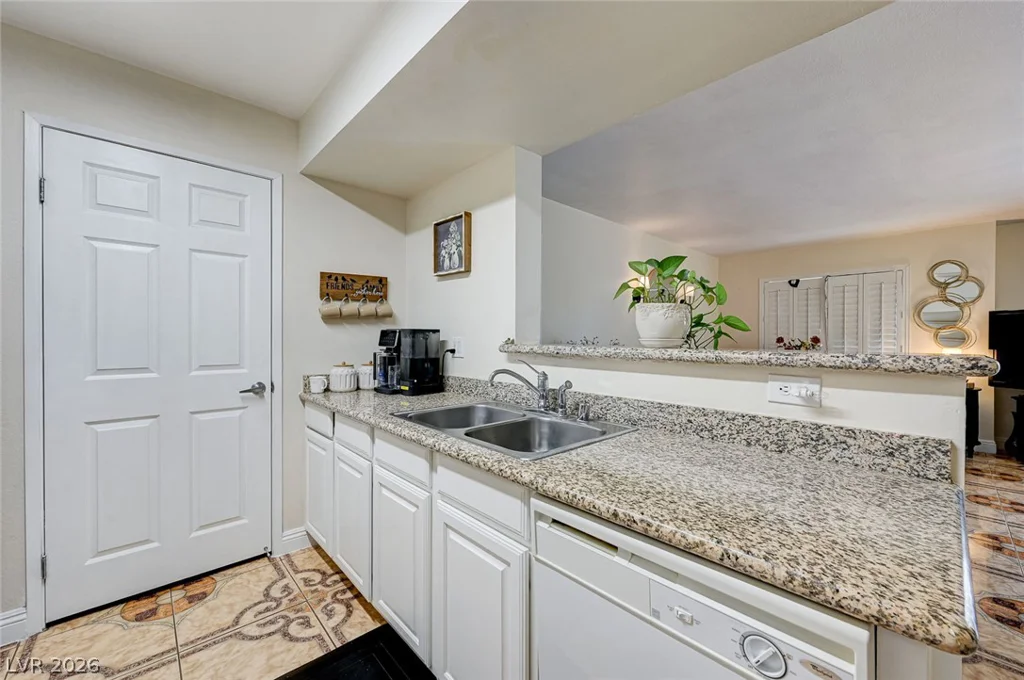 6800 Lake Mead, Las Vegas, NV 89156