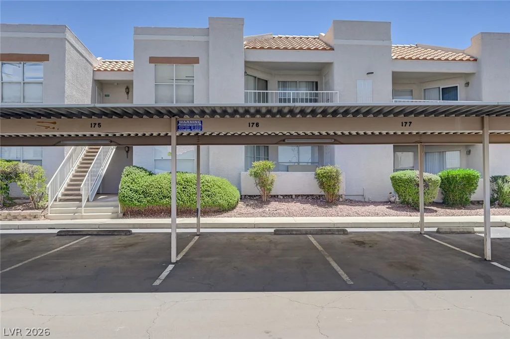 6800 Lake Mead, Las Vegas, NV 89156