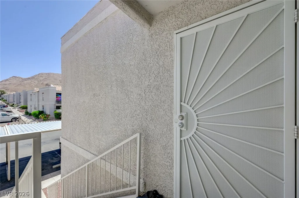6800 Lake Mead, Las Vegas, NV 89156