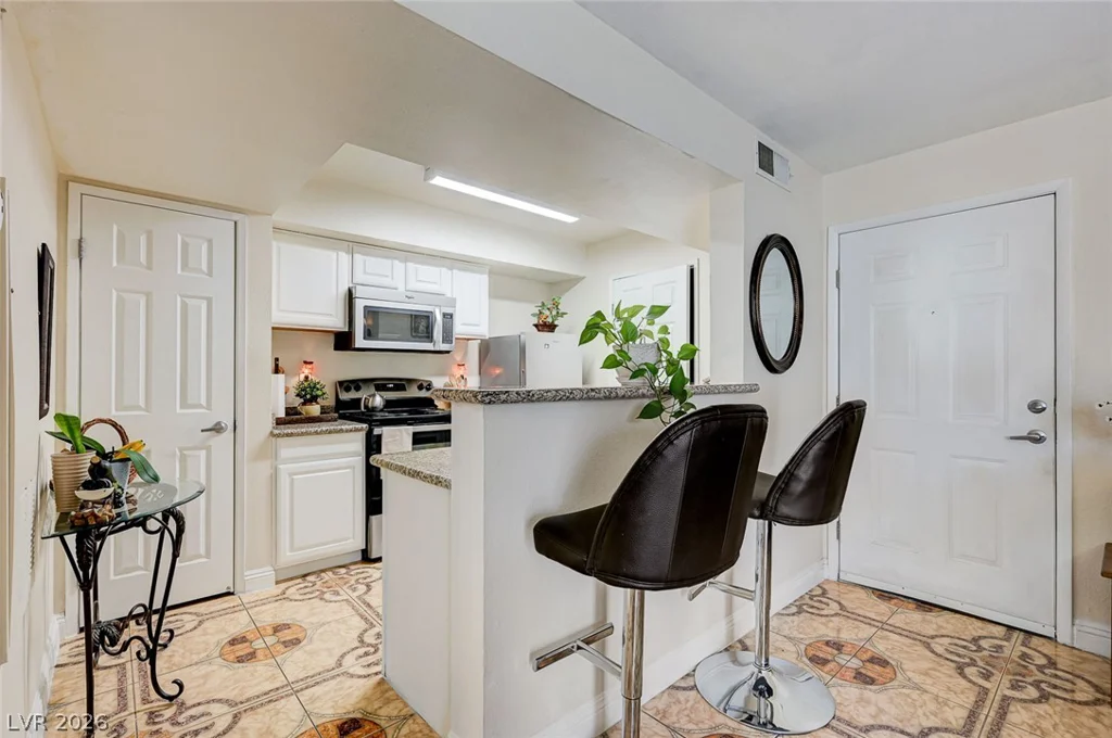 6800 Lake Mead, Las Vegas, NV 89156