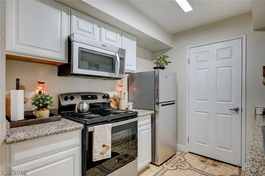 6800 Lake Mead, Las Vegas, NV 89156