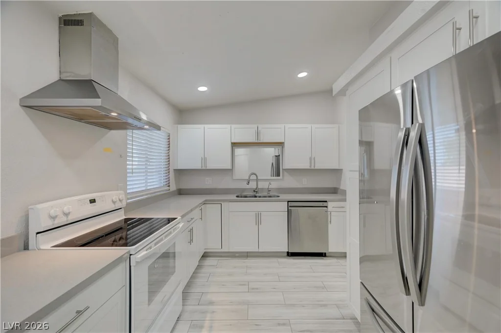 2842 Webb, North Las Vegas, NV 89030