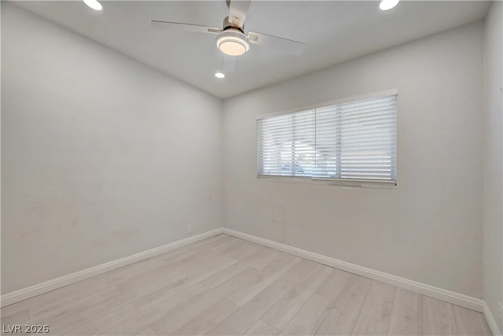 2842 Webb, North Las Vegas, NV 89030