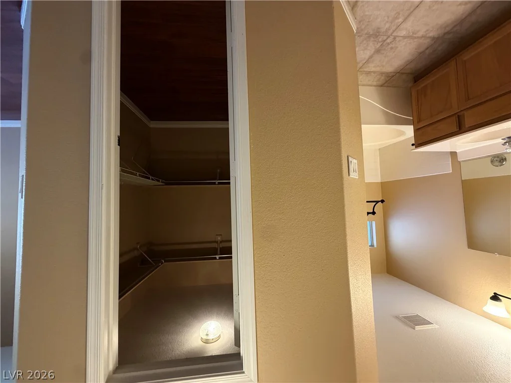 5215 Zebra, North Las Vegas, NV 89031