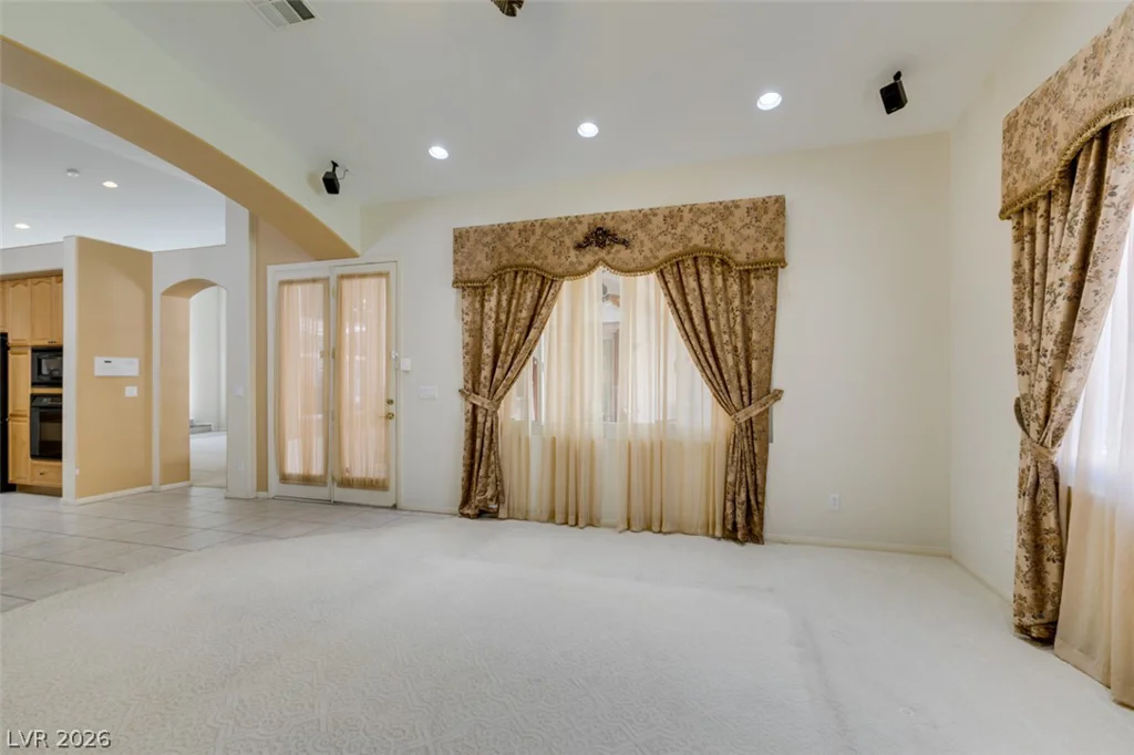 10515 San Palatina, Las Vegas, NV 89141