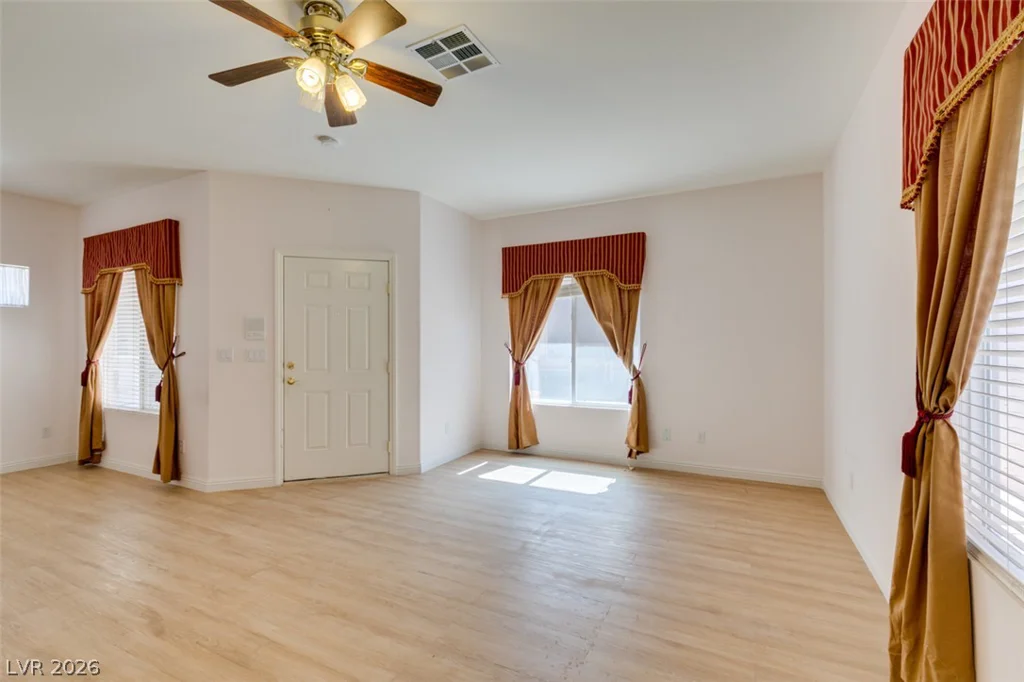 10515 San Palatina, Las Vegas, NV 89141
