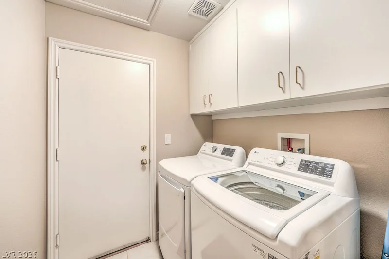 3075 Misty Moon, Henderson, NV 89052