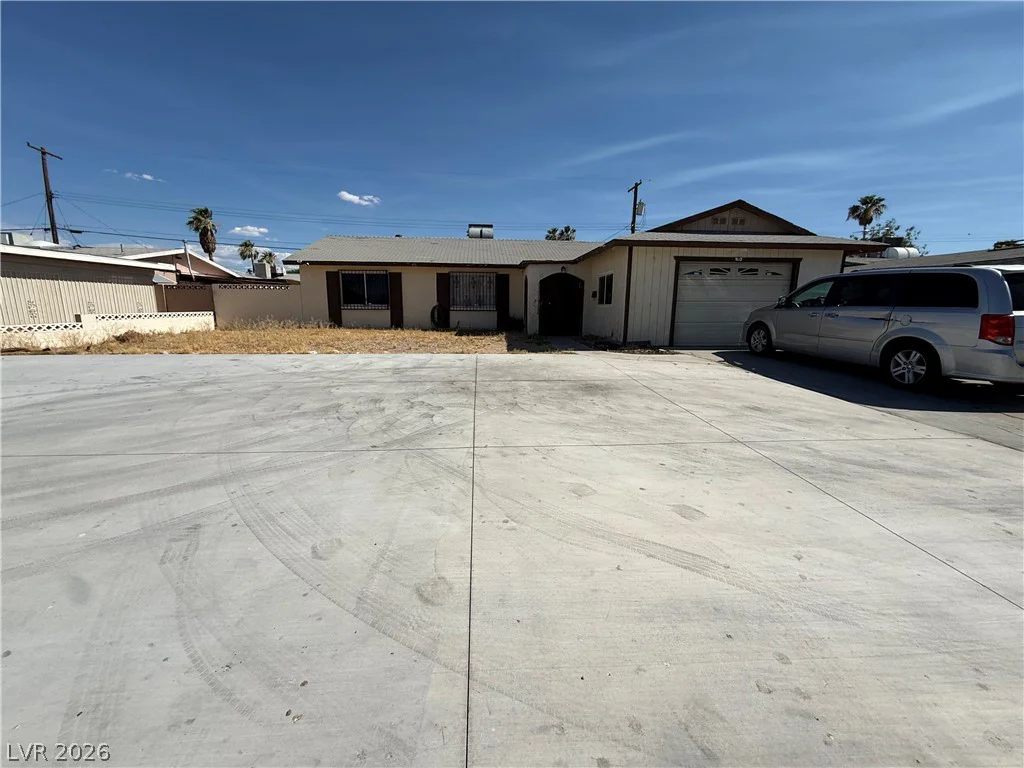 973 Westminster, Las Vegas, NV 89119