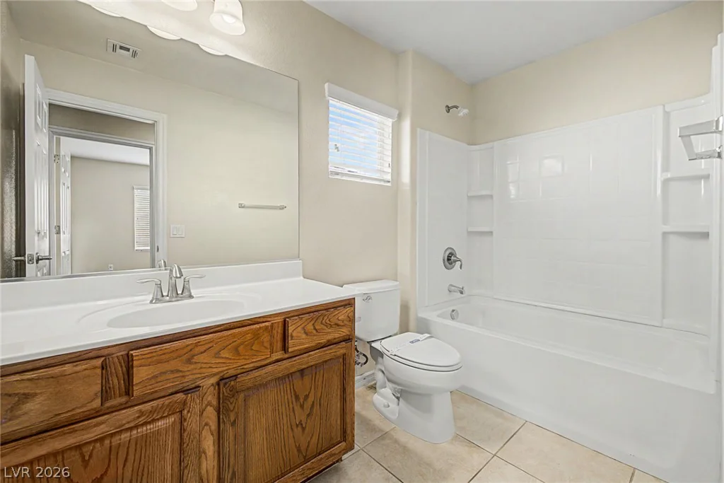 10560 LAURELWOOD LAKE, Las Vegas, NV 89166
