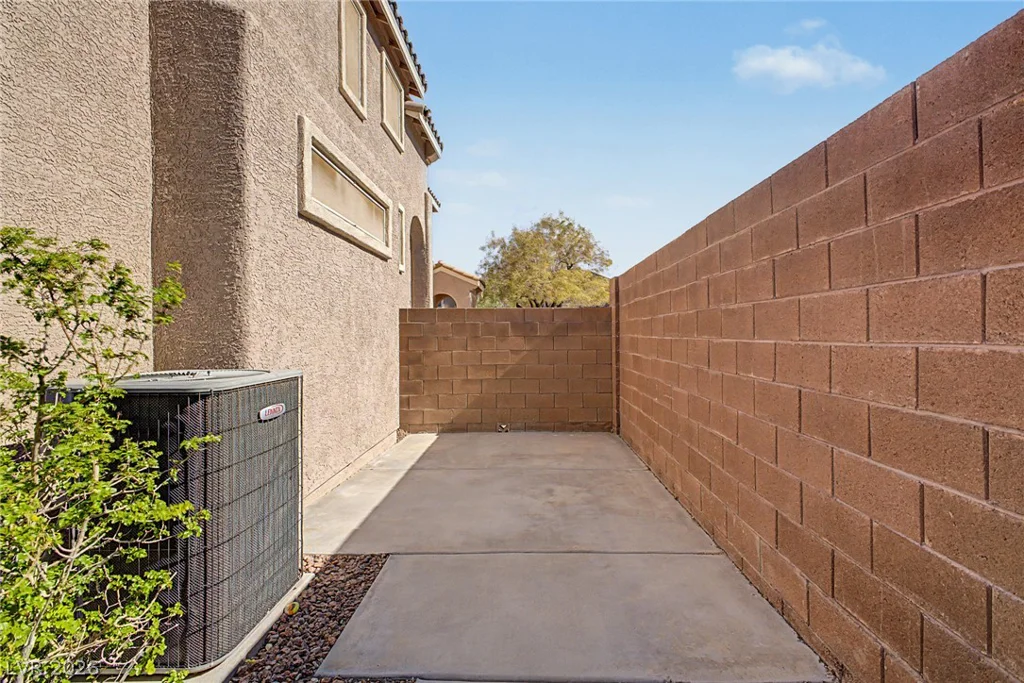 10560 LAURELWOOD LAKE, Las Vegas, NV 89166