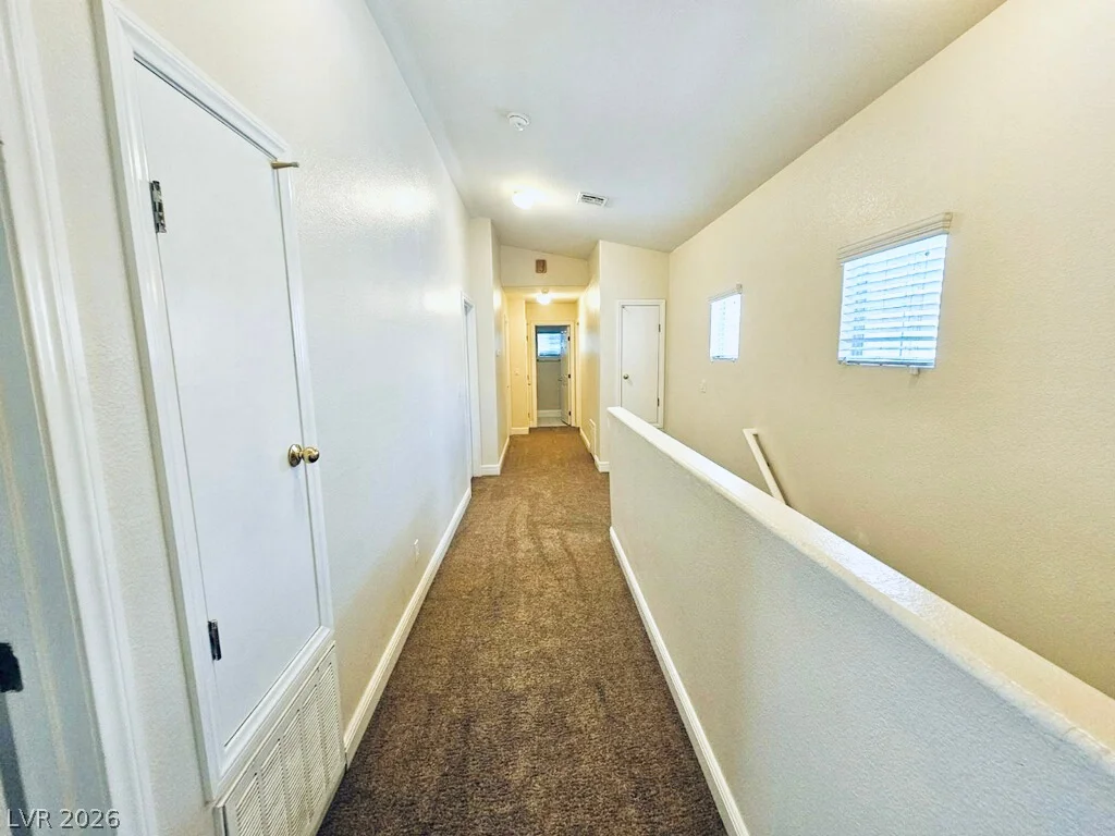 5953 Crumbling Ridge, Henderson, NV 89011
